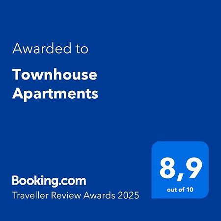 Townhouse Apartments Марієгамн Екстер'єр фото